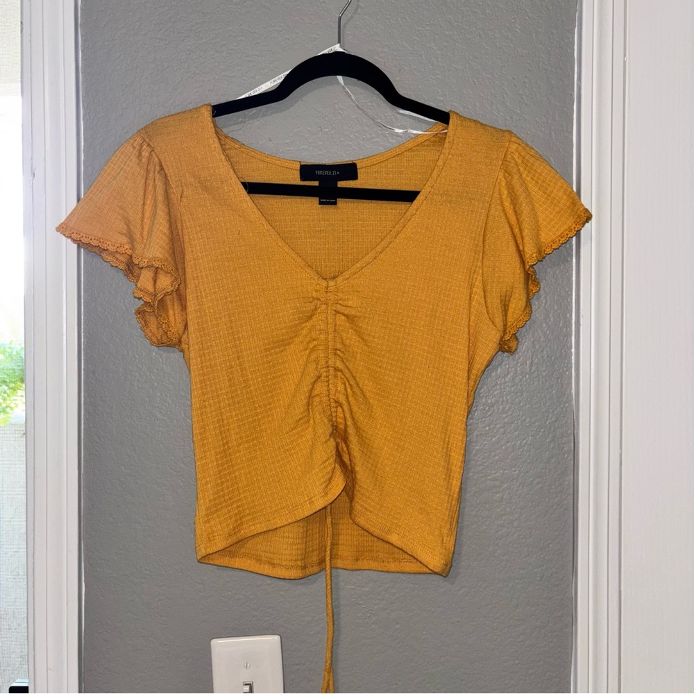 Forever 21 Yellow Ruched Crop Top - Picture 1 of 3